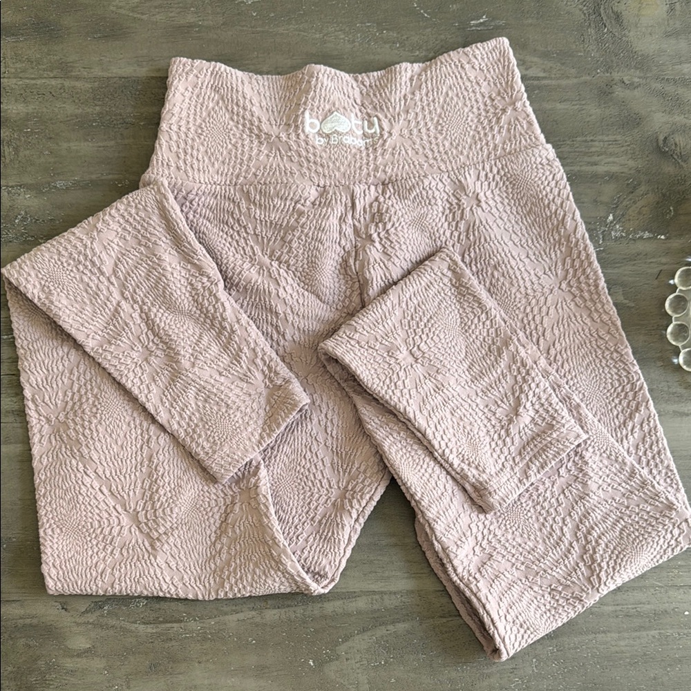 Booty by Brabants Textured Pink Leggings